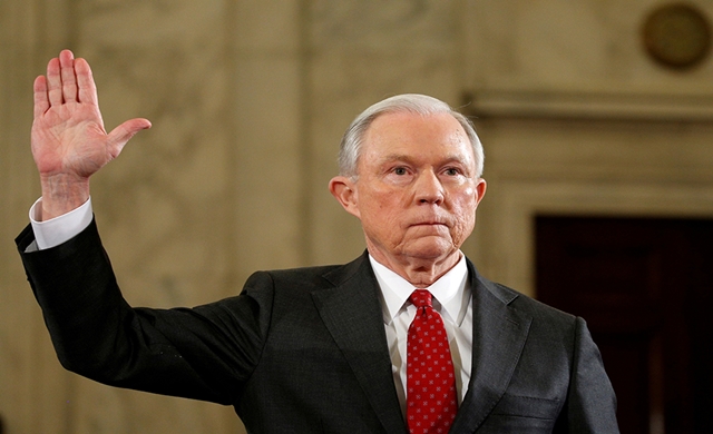 Jeff-Sessions-take-oath.jpg